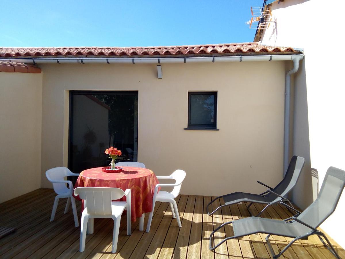 Ferienwohnung Au Refuge Des Farfas Saint-Paul-en-Pareds Exterior foto